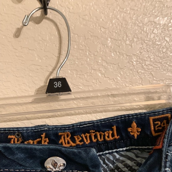 Rock Revival Jeans - Picture 3 of 6